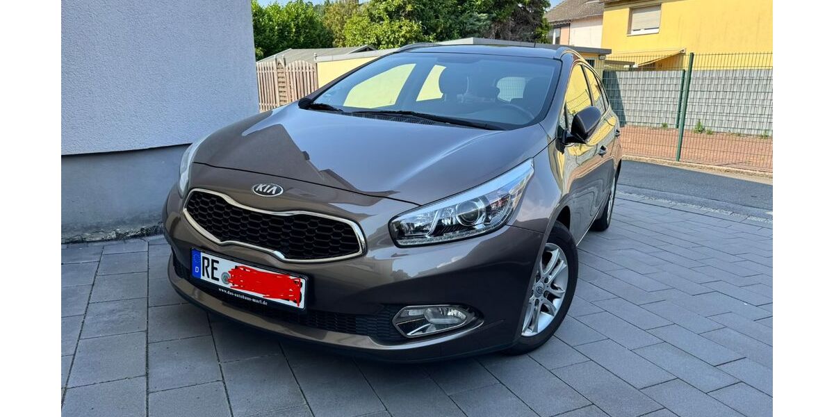 Kia ceed Sportswagon 150.000 km 6.800 &euro; Marl 45772