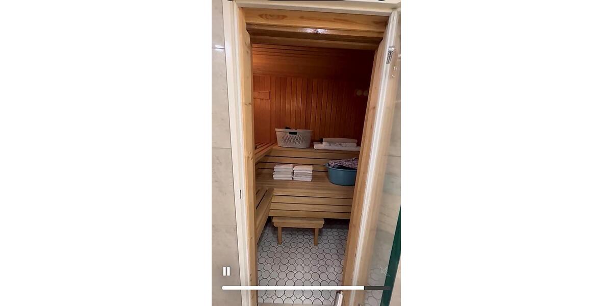 Bungalow Gelsenkirchen Gelsenkirchen-Mitte - 8 Zimmer, 250 m&sup2;, 2.150&euro; | Angebot:26107848