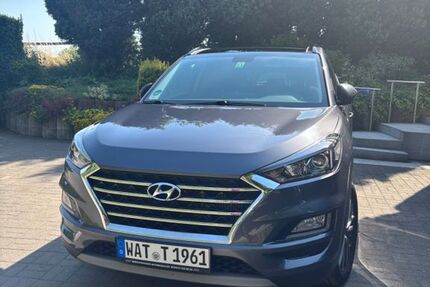 Hyundai TUCSON 63.000 km 17.500 &euro; bochum 44867