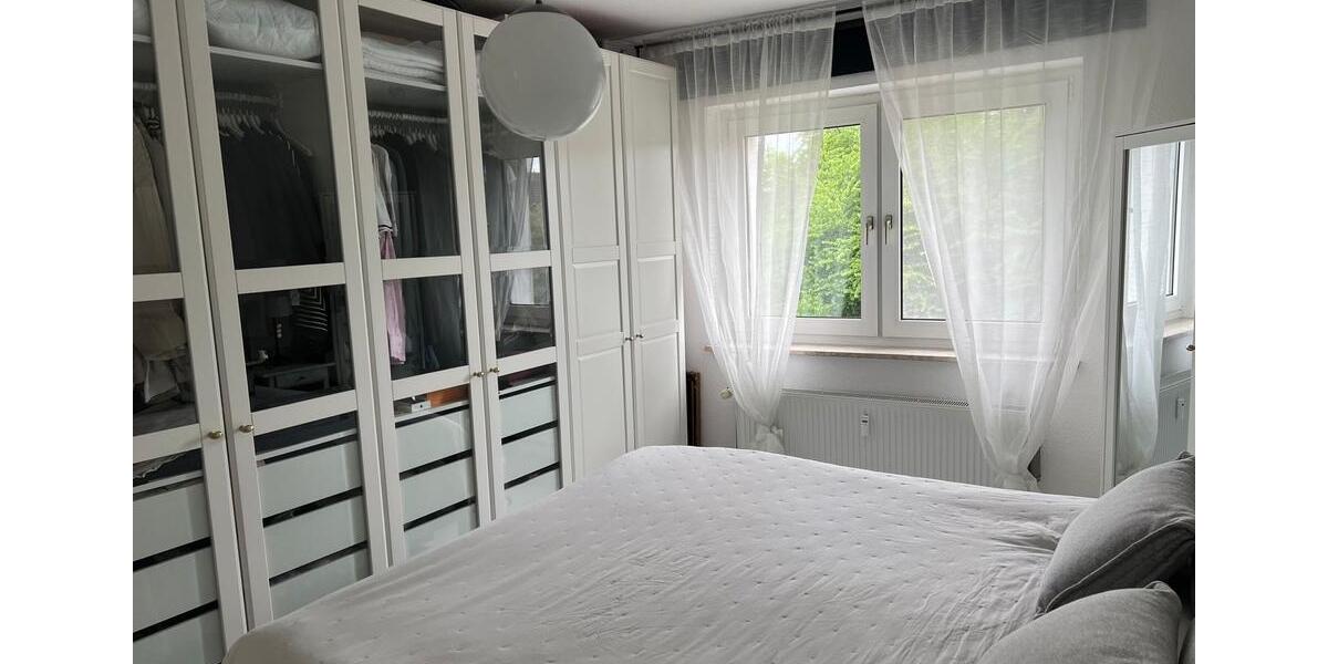 Dachgeschoßwohnung Mülheim an der Ruhr Rechtsruhr-Nord - 3.5 Zimmer, 77 m&sup2;, 740&euro; | Angebot:26349049