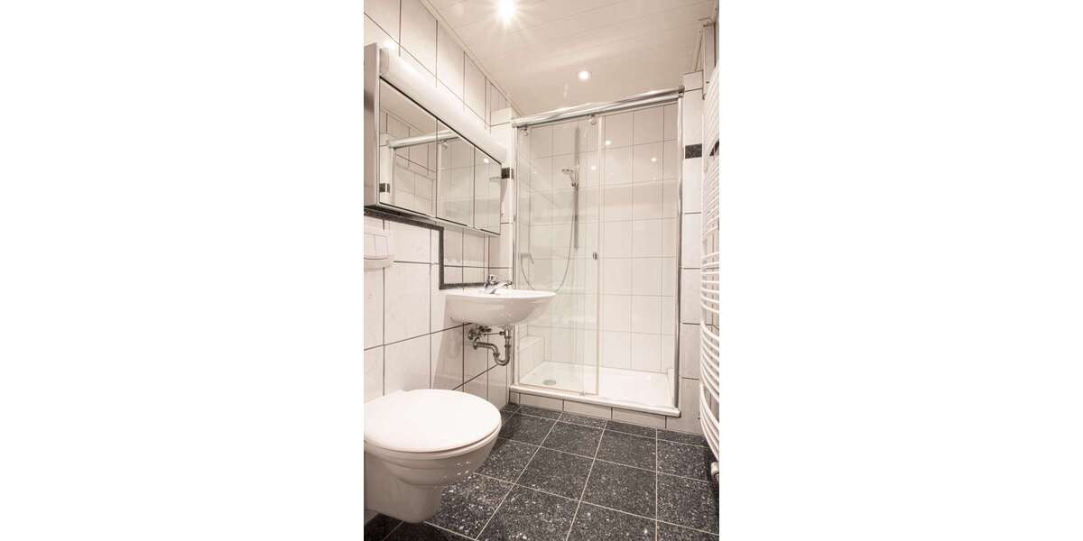 Etagenwohnung Bochum Eppendorf - 2 Zimmer, 74 m&sup2;, 560&euro; | Angebot:26550735