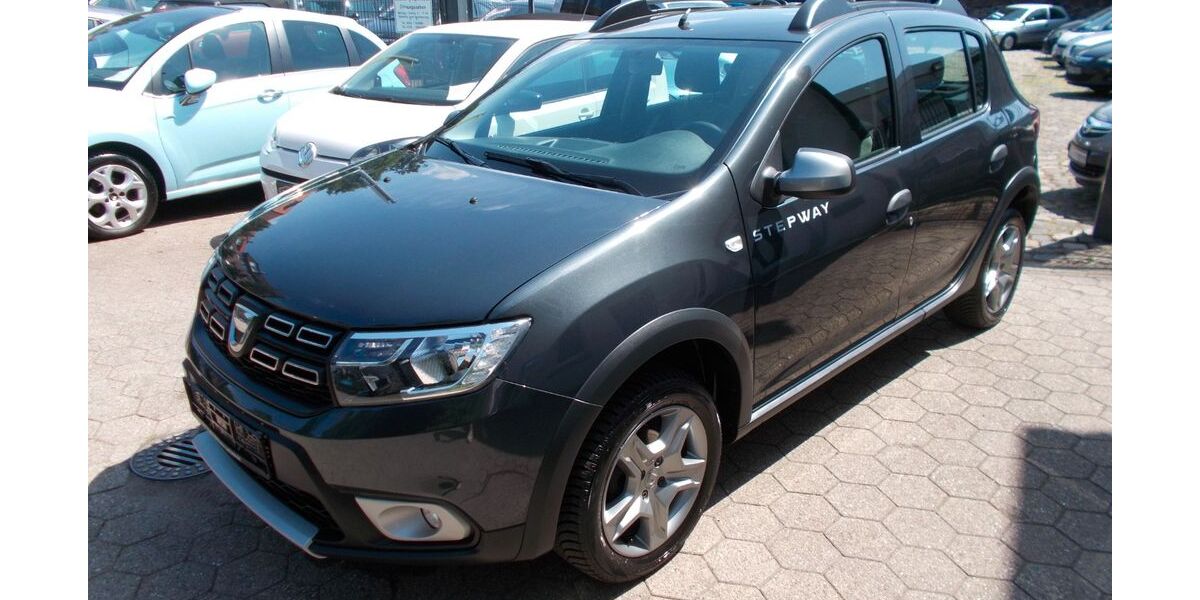Dacia Sandero 103.000 km 6.990 &euro; Bochum 44809