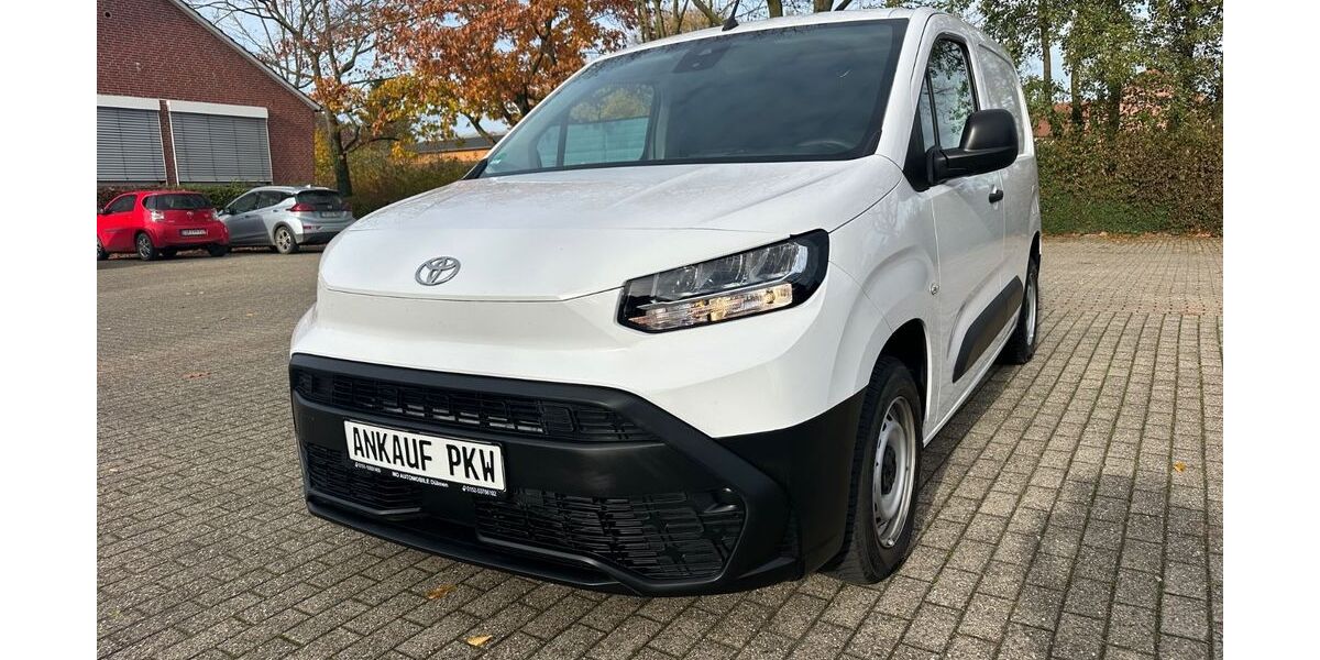 Toyota Proace (Verso) 7.566 km 15.499 &euro; Dülmen 48249