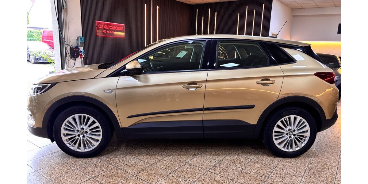 Opel Grandland (X) 113.882 km 11.950 &euro; Dortmund 44388