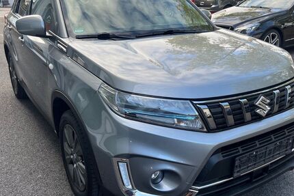 Suzuki Vitara 59.000 km 14.999 &euro; Recklinghausen 45663