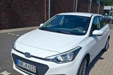 Hyundai i20 95.000 km 8.400 &euro; Velen 46342