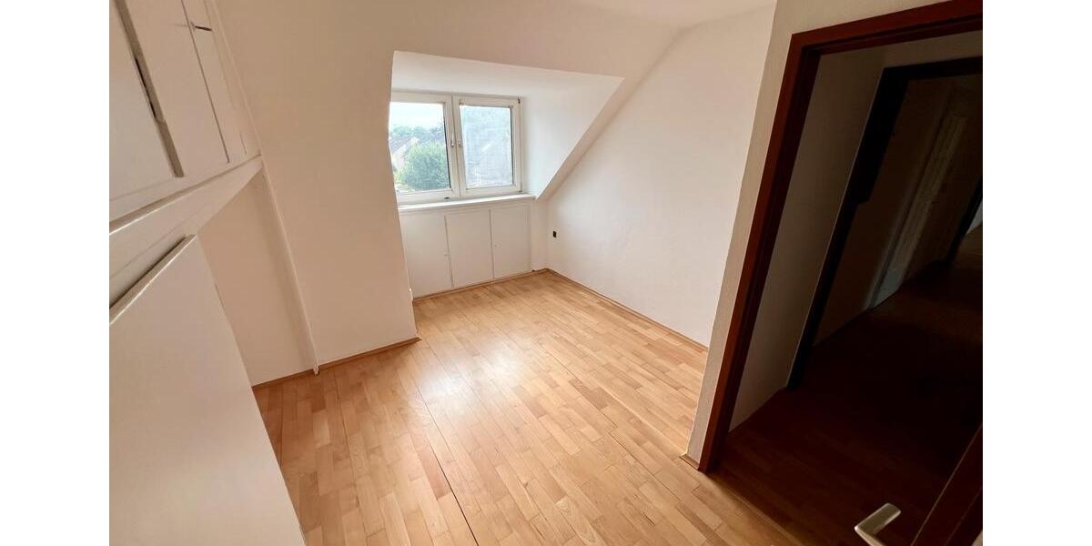 Dachgeschoßwohnung Recklinghausen König Ludwig - 3 Zimmer, 80 m&sup2;, 699&euro; | Angebot:27586950