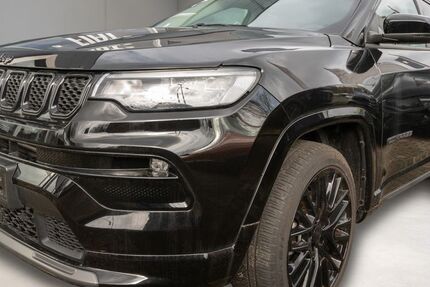 Jeep Compass 18.239 km 23.890 &euro; Herne 44625