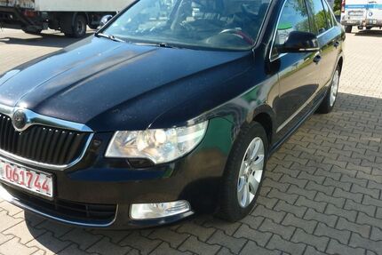 Skoda Superb 245.000 km 3.500 &euro; Essen 45144