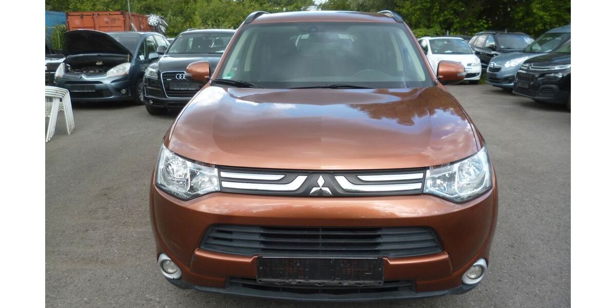 Mitsubishi Outlander 148.000 km 5.950 &euro; Bottrop 46238