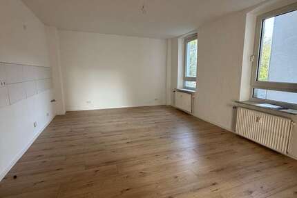 Wohnung Gelsenkirchen Ückendorf - 3 Zimmer, 64 m&sup2;, 454&euro; | Angebot:27707662