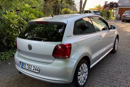 VW Polo 88.222 km 5.900 &euro; Recklinghausen 45659