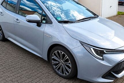 Toyota Corolla 78.500 km 17.788 &euro; Mülheim 45476
