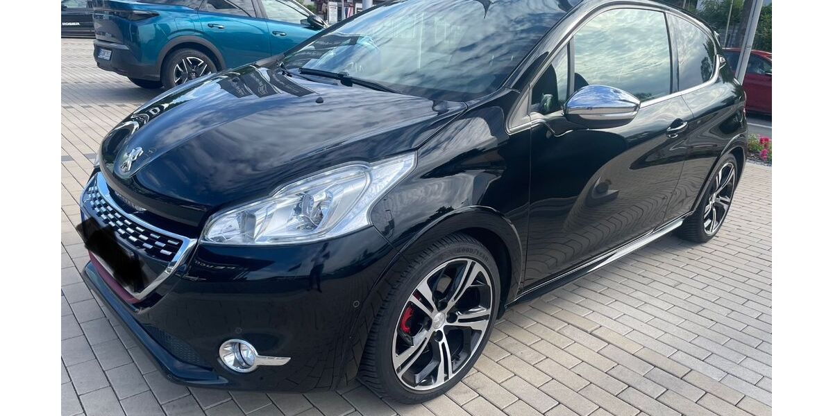 Peugeot 208 89.900 km 9.690 &euro; Borken 46325