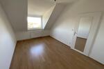 Dachgeschoßwohnung Essen Stadtbezirk III - 1 Zimmer, 28 m&sup2;, 309&euro; | Angebot:26463905