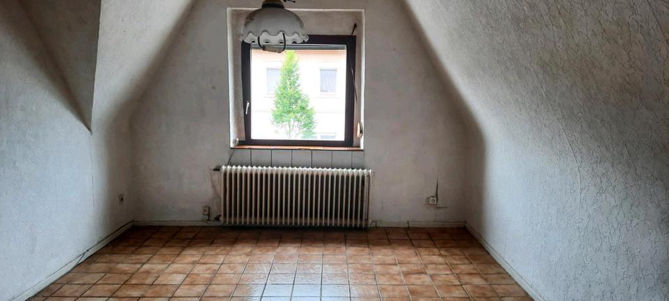 Reihenhaus Oberhausen Schmachtendorf - 5 Zimmer, 110 m&sup2;, 179.000&euro; | Angebot:26966733