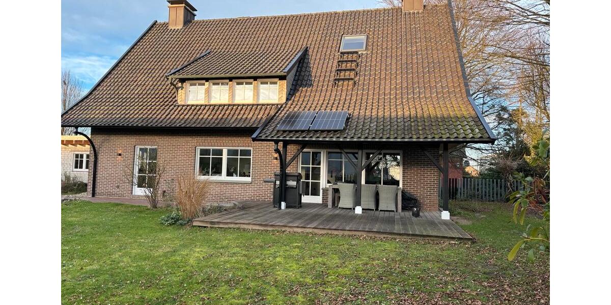 Einfamilienhaus Borken - 10 Zimmer, 270 m&sup2;, 670.000&euro; | Angebot:26815448