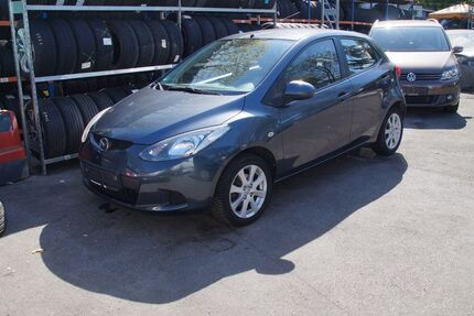 Mazda 2 208.000 km 599 &euro; Bochum 44793