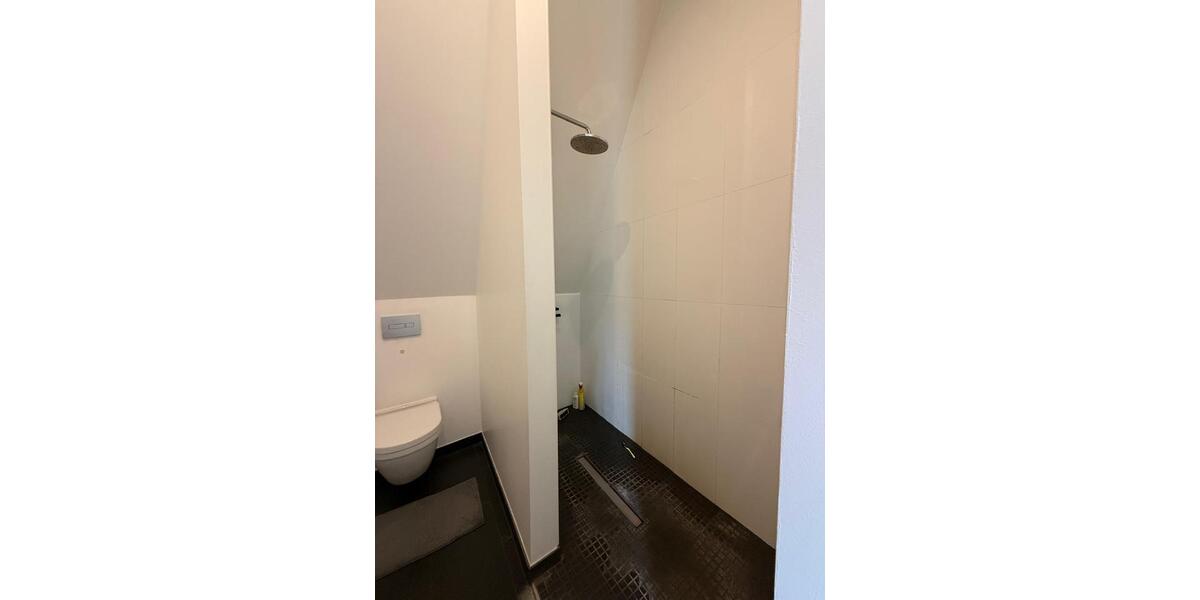 Einfamilienhaus Bochum Bochum-Südwest - 5 Zimmer, 170 m&sup2;, 3.300&euro; | Angebot:27615798