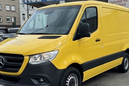 Mercedes-Benz Sprinter 157.927 km 18.900 &euro; Oberhausen 46045
