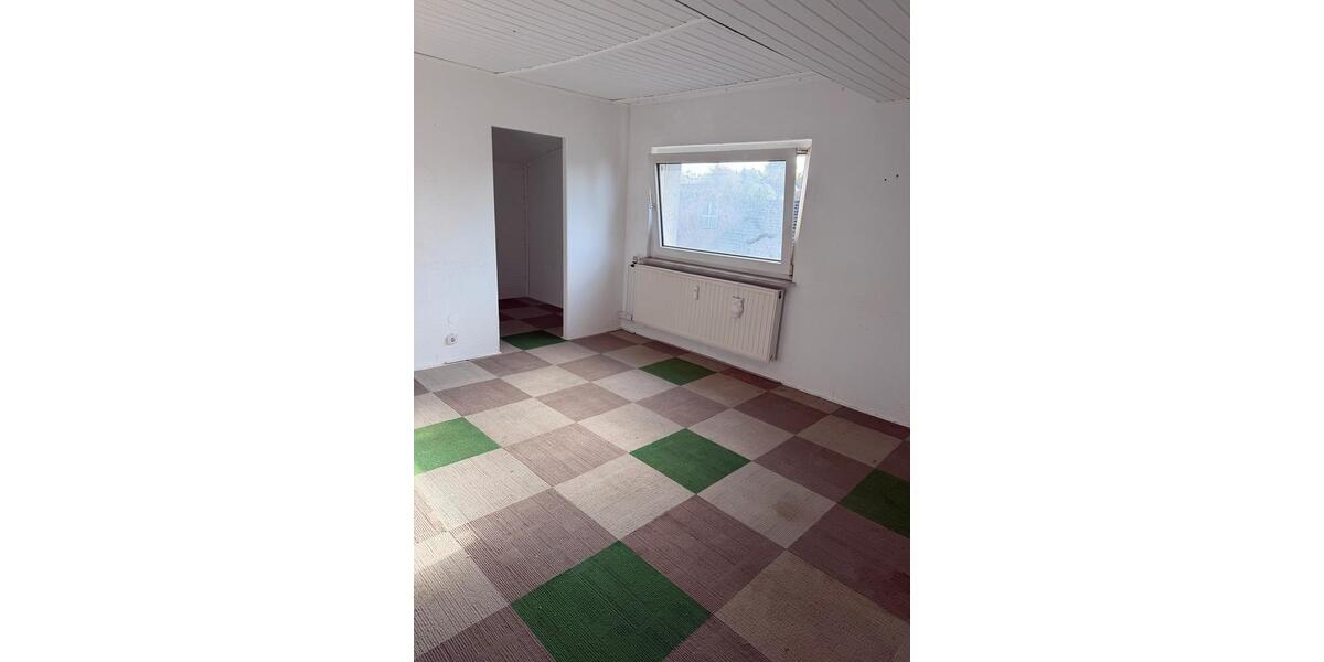 Erdgeschoßwohnung Mülheim an der Ruhr Mellinghofen - 1 Zimmer, 1.350&euro; | Angebot:27611912