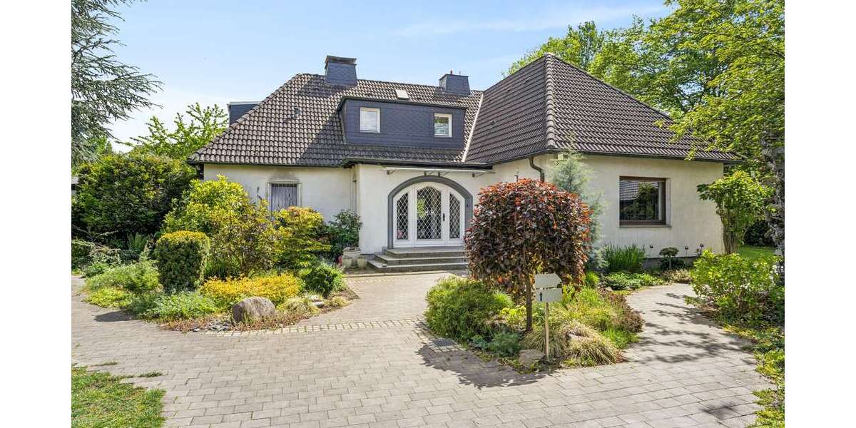 Einfamilienhaus Castrop-Rauxel Rauxel - 13.5 Zimmer, 493 m&sup2;, 1.300.000&euro; | Angebot:26976661