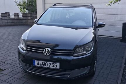 VW Touran 297.000 km 4.300 &euro; Gladbeck 45968