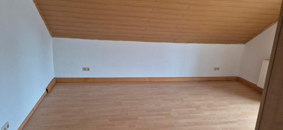 Etagenwohnung Bochum Bochum-Mitte - 1 Zimmer, 74 m&sup2;, 900&euro; | Angebot:26451327