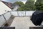 BLICK INS GRÜNE, 2 BALKONE & VIEL POTENZIAL - Dachgeschoßwohnung Recklinghausen | Angebot:27665241