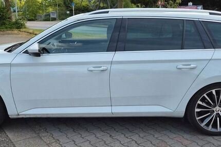 Skoda Superb 129.000 km 18.500 &euro; Marl 45768