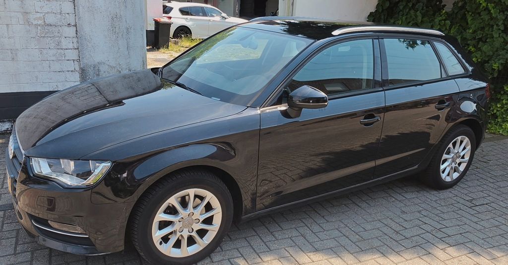 Audi A3 186.000 km 7.999 &euro; Dinslaken 46537