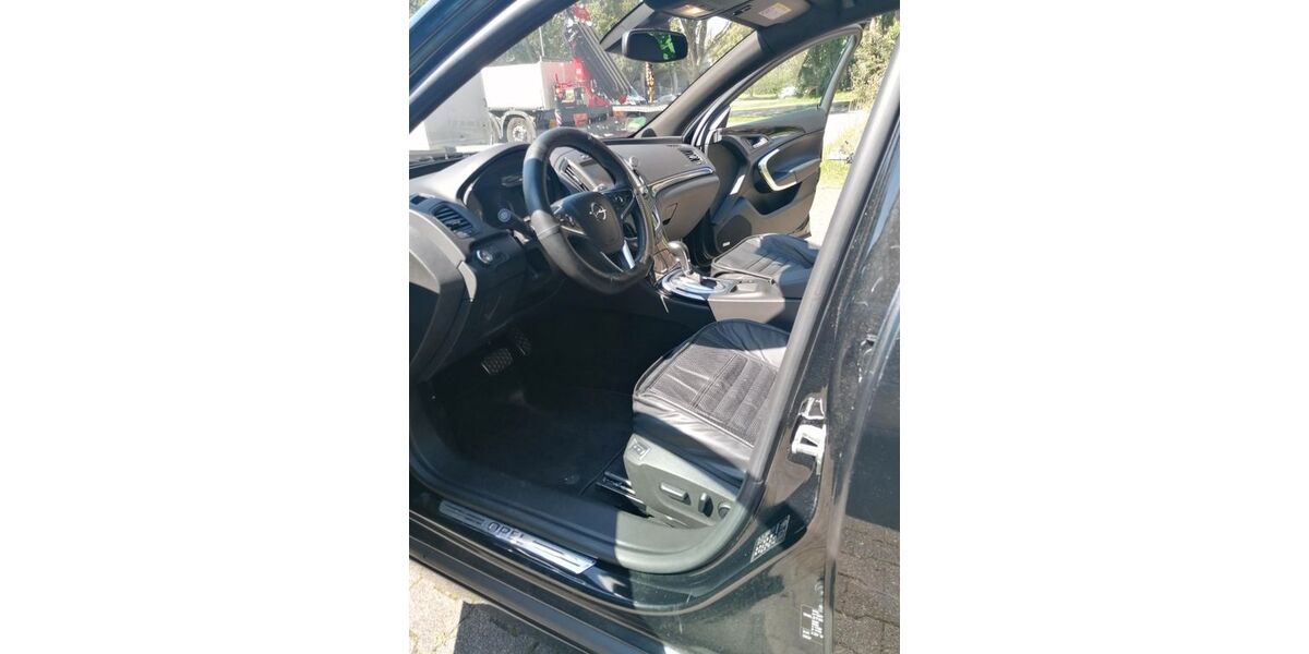 Opel Insignia 114.700 km 10.000 &euro; Bochum 44866