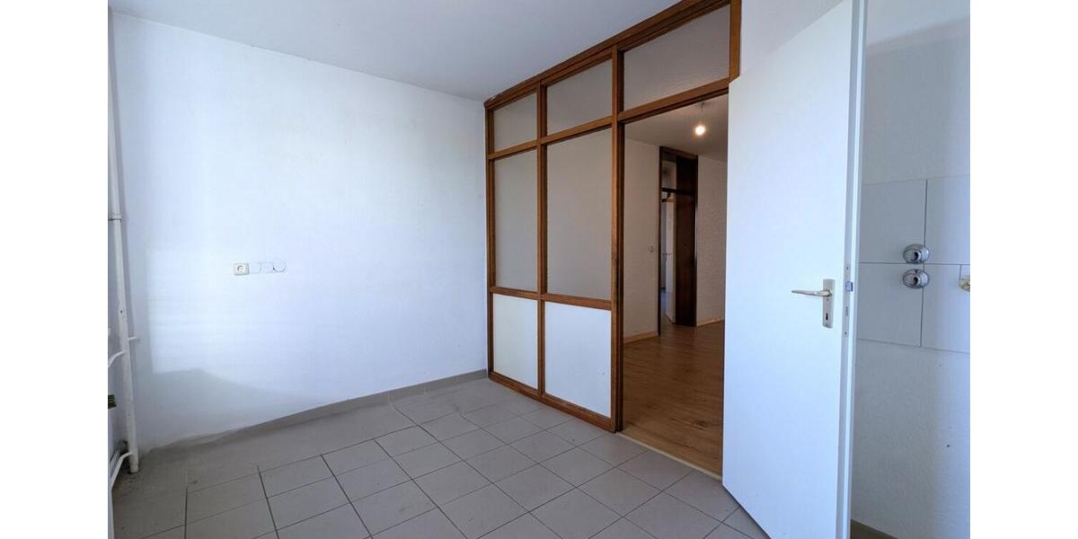 Etagenwohnung Bochum Laer - 3 Zimmer, 83 m&sup2;, 700&euro; | Angebot:26066549