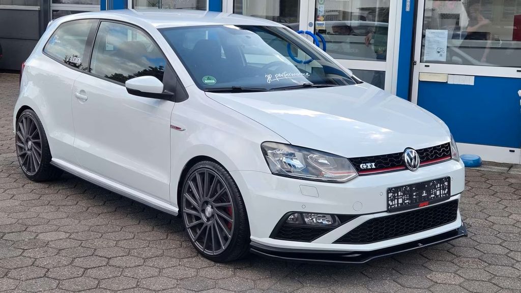 VW Polo 94.600 km 12.999 &euro; Schermbeck 46514