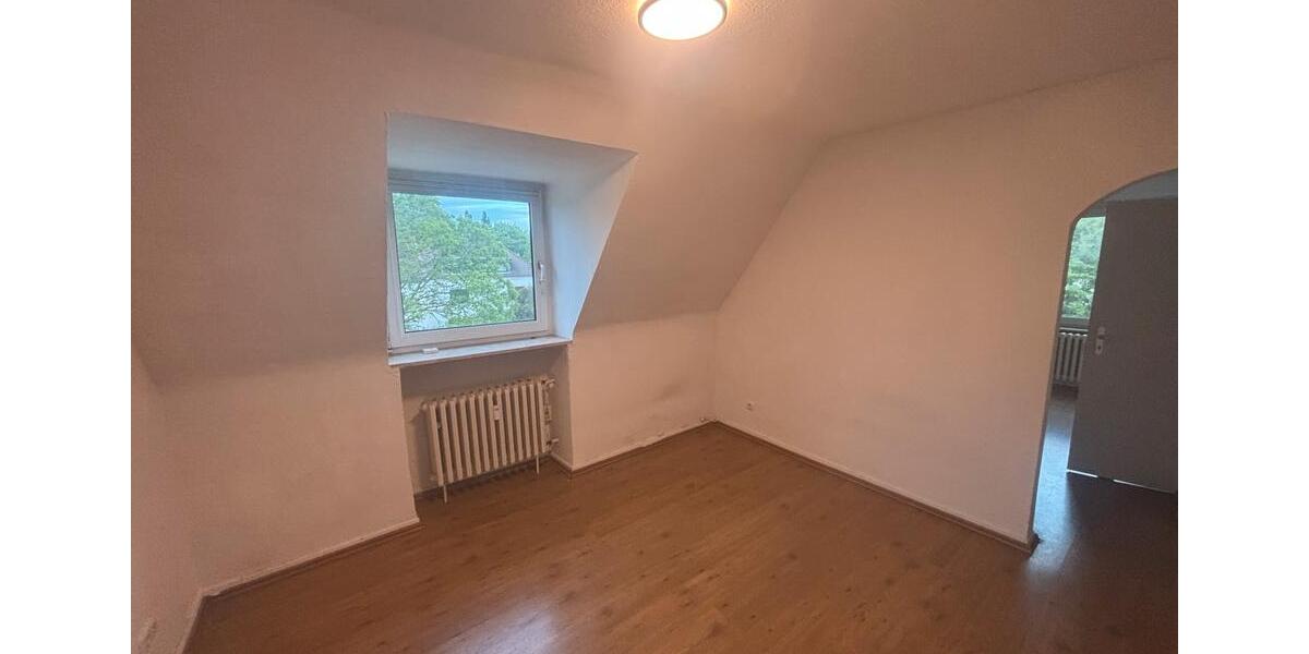 Dachgeschoßwohnung Gladbeck Brauck - 2 Zimmer, 36 m&sup2;, 500&euro; | Angebot:26478512