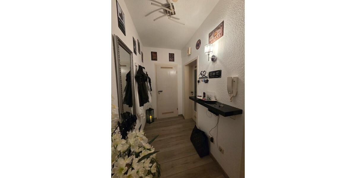 Etagenwohnung Hattingen - 2 Zimmer, 65 m&sup2;, 520&euro; | Angebot:27581568