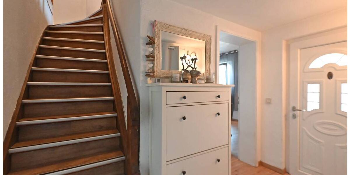 Doppelhaushälfte Mülheim Heißen - 4 Zimmer, 111 m&sup2;, 415.000&euro; | Angebot:26568726