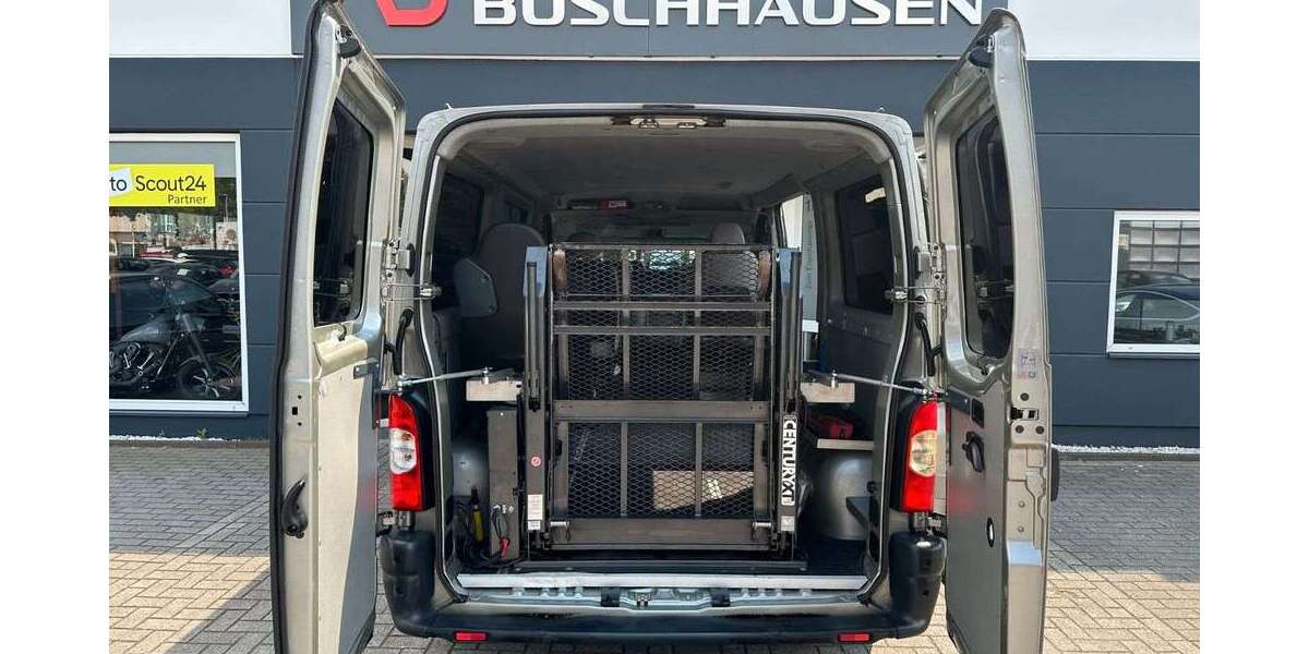 Opel Movano 59.800 km 7.400 &euro; Oberhausen 46049