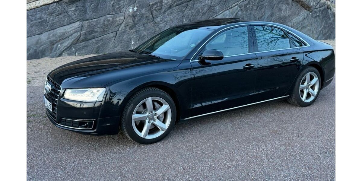 Audi A8 200.750 km 21.299 &euro; Dinslaken 46537