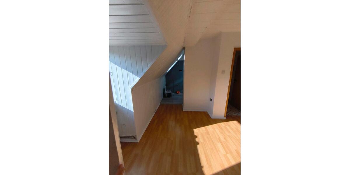 Dachgeschoßwohnung Gelsenkirchen Ückendorf - 1.5 Zimmer, 42 m&sup2;, 465&euro; | Angebot:27592117