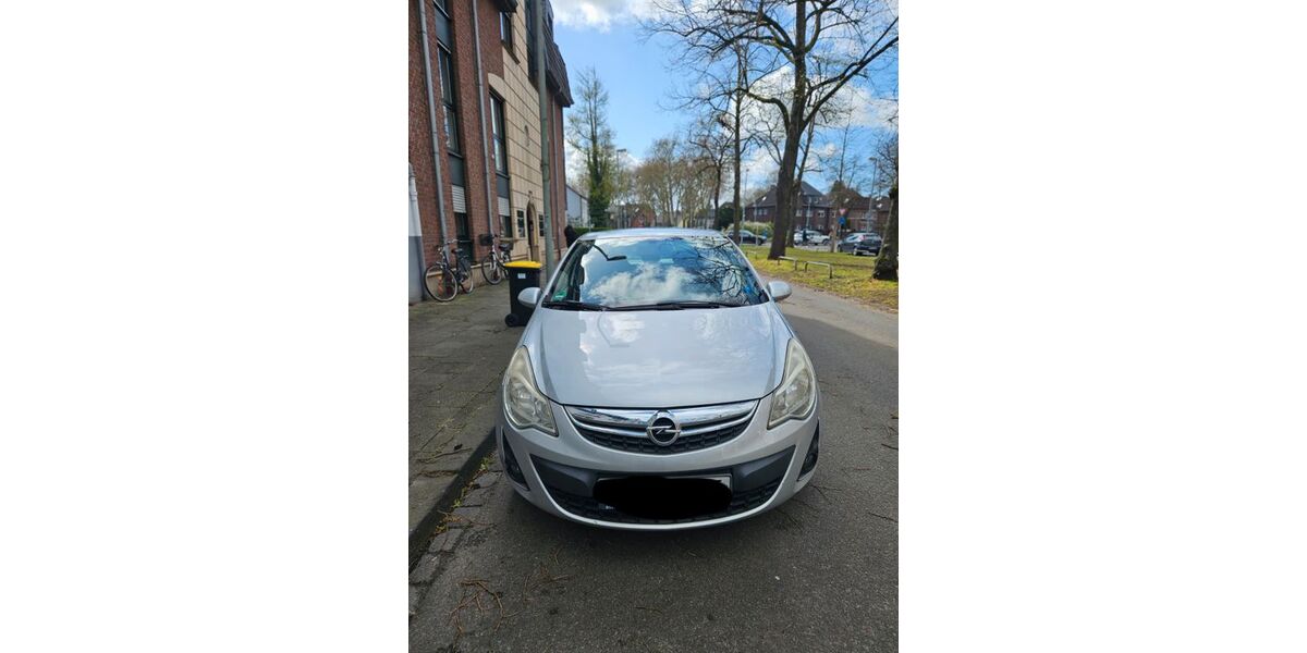 Opel Corsa 120.000 km 4.000 &euro; Oberhausen 46049