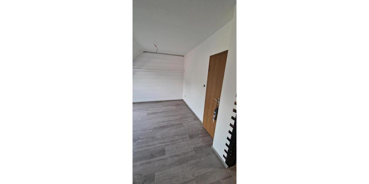 Dachgeschoßwohnung Bochum Bochum-Nord - 2.5 Zimmer, 50 m&sup2;, 575&euro; | Angebot:27578064