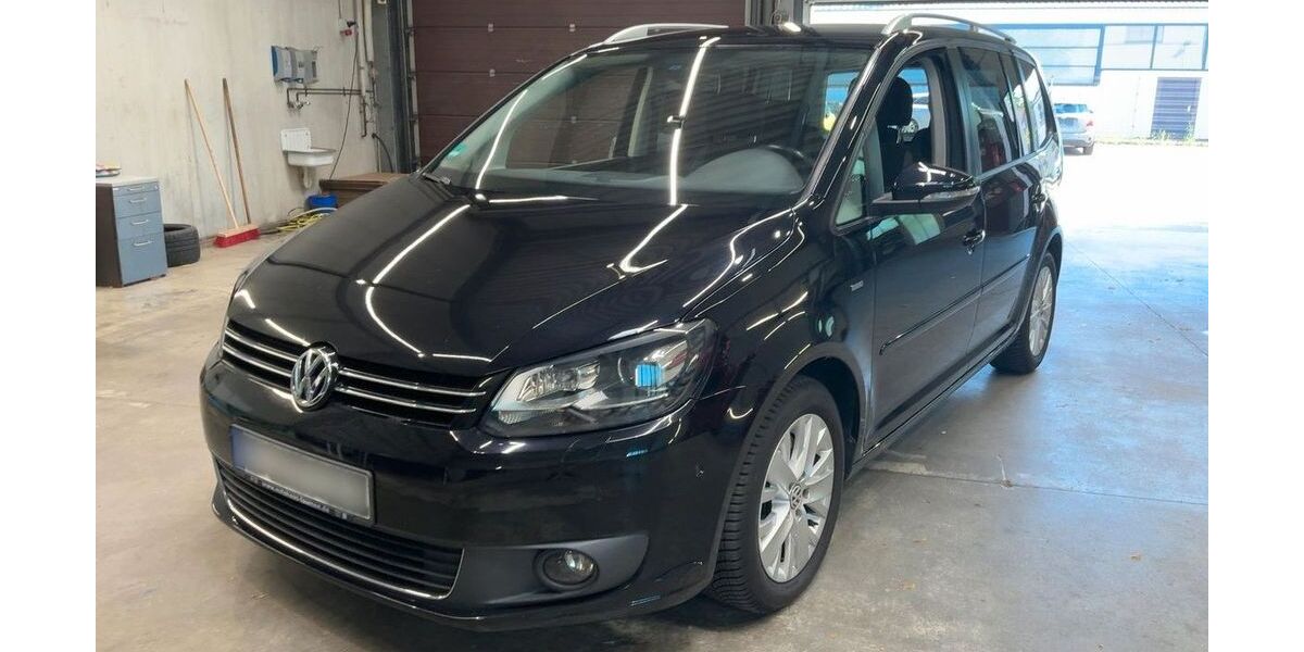 VW Touran 210.984 km 4.200 &euro; Herne 44627