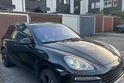 Porsche Cayenne 296.000 km 10.900 &euro; Essen 45239