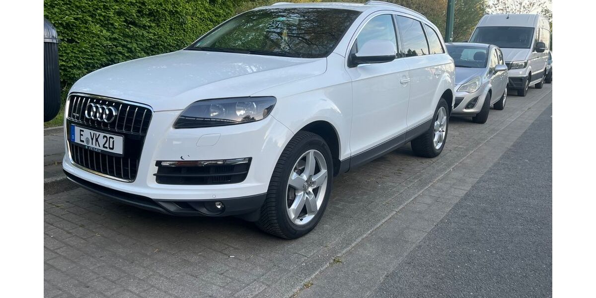 Audi Q7 254.000 km 8.100 &euro; Essen 45329
