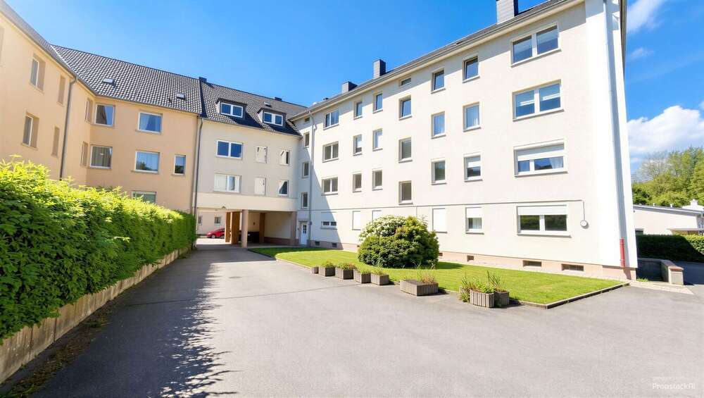 Attraktive 3,5-Zimmer-Erdgeschosswohnung mit Keller, Dachboden & optionaler Garage - Erdgeschoßwohnung Essen Stadtbezirk III | Angebot:27643187