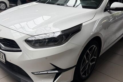 Kia ceed Sportswagon 166.000 km 19.890 &euro; Bottrop 46236