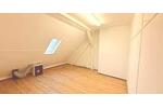 Dachgeschoßwohnung Gelsenkirchen Rotthausen - 4 Zimmer, 95 m&sup2;, 700&euro; | Angebot:27625873