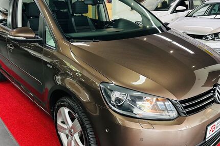 VW Touran 150.000 km 10.490 &euro; Oberhausen 46049