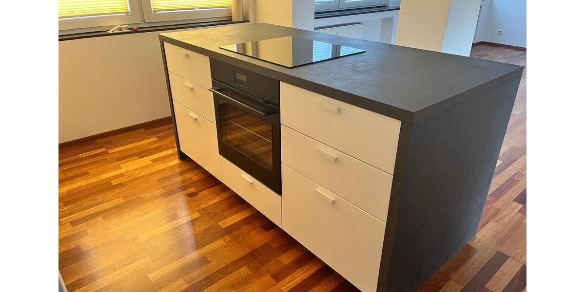 Etagenwohnung Essen Stadtbezirk II - 3 Zimmer, 101 m&sup2;, 1.200&euro; | Angebot:26456087